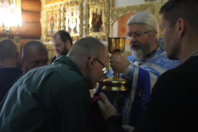 В ИК-12 проведено церковное богослужение