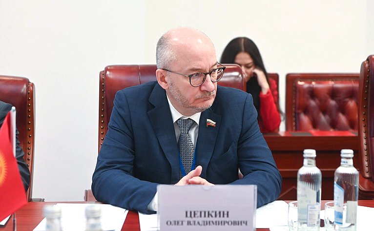 Олег Цепкин