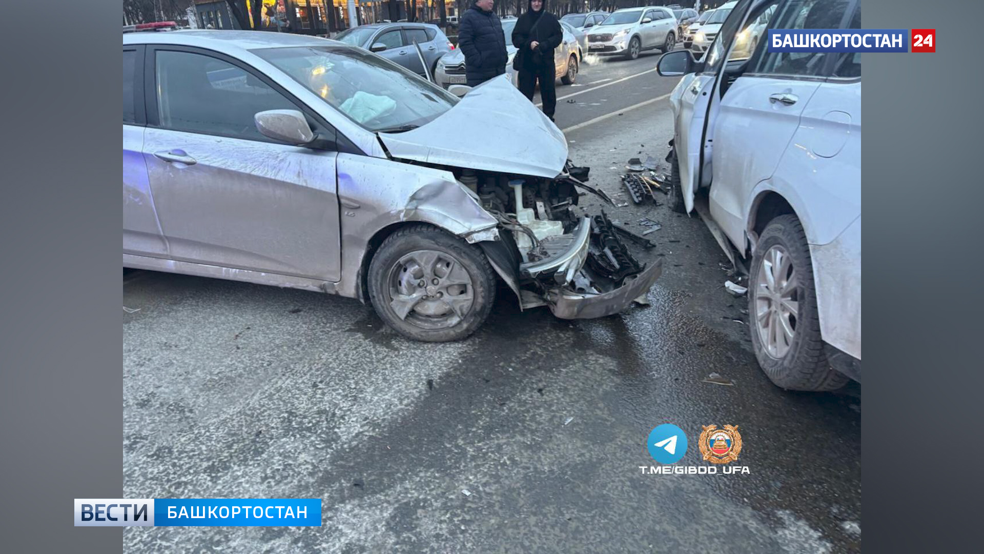 В Уфе в массовом ДТП на проспекте Октября пострадали два водителя | 0