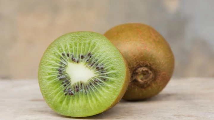 Ученые Новой Зеландии назвали фрукт, улучшающий состояние кожи изнутри