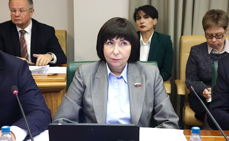 Наталья Котова