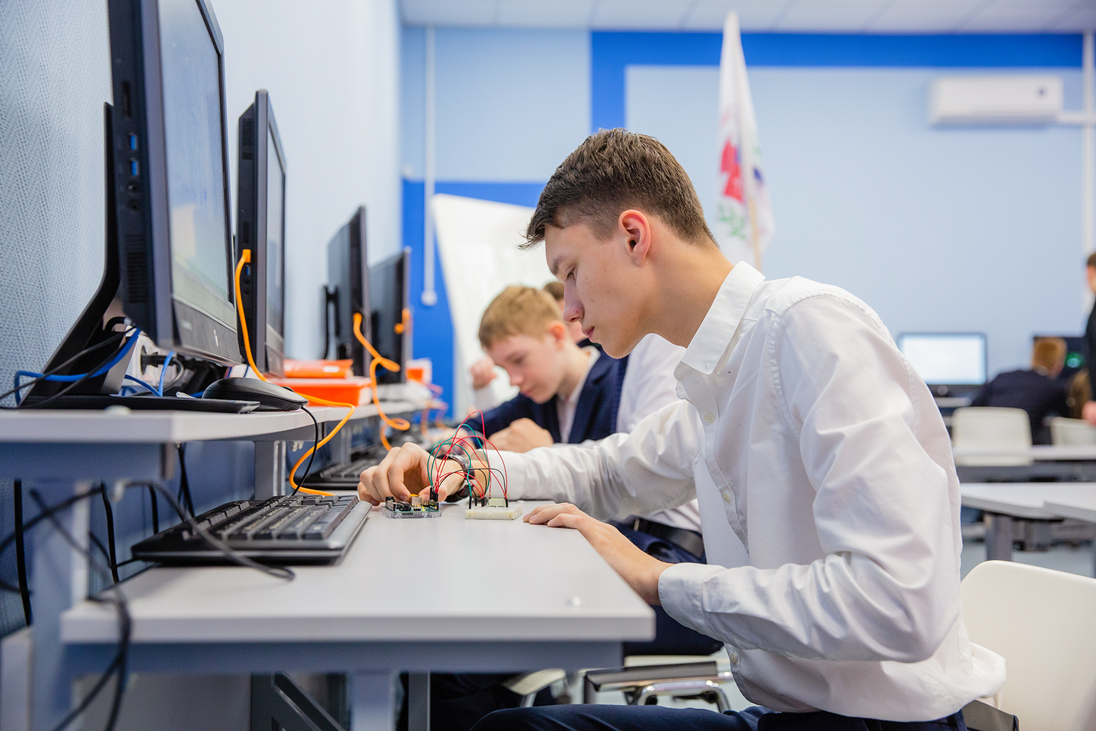 Пред проф. Предпрофессиональная олимпиада 2020. Ит в московской школе. Московская предпрофессиональная олимпиада логотип. Пред проф.