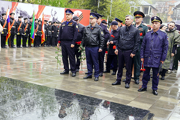 Начальник УФСИН России по Республике Дагестан принял участие в торжественной «Вахте памяти»