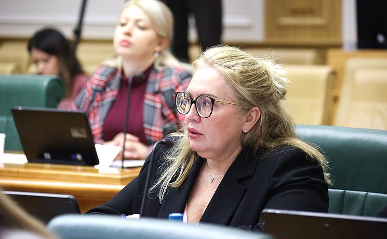 Заседание организационного комитета IV Международного форума «Содружество моды»