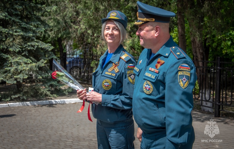 Севастопольские сотрудники МЧС России почтили память героев, павших в годы Великой Отечественной войны