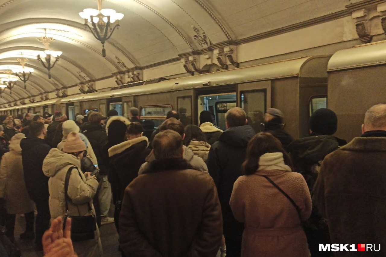 Девяткино сегодня метро что случилось