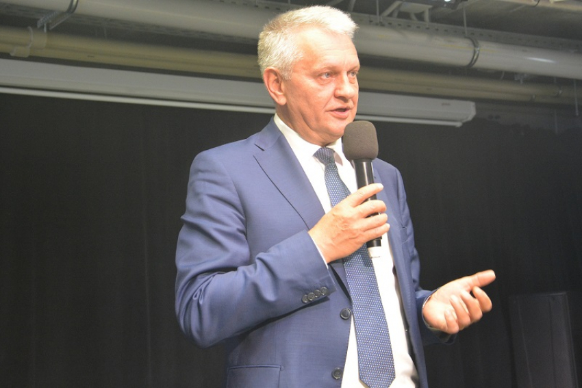 Новым главой «Аксиомы» после ухода Кандыбина стал его коллега по Воронежской гордуме