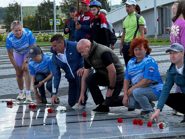 Участники третьего велопробега «Тропа Памяти». Фото: Чувашское республиканское отделение РГО