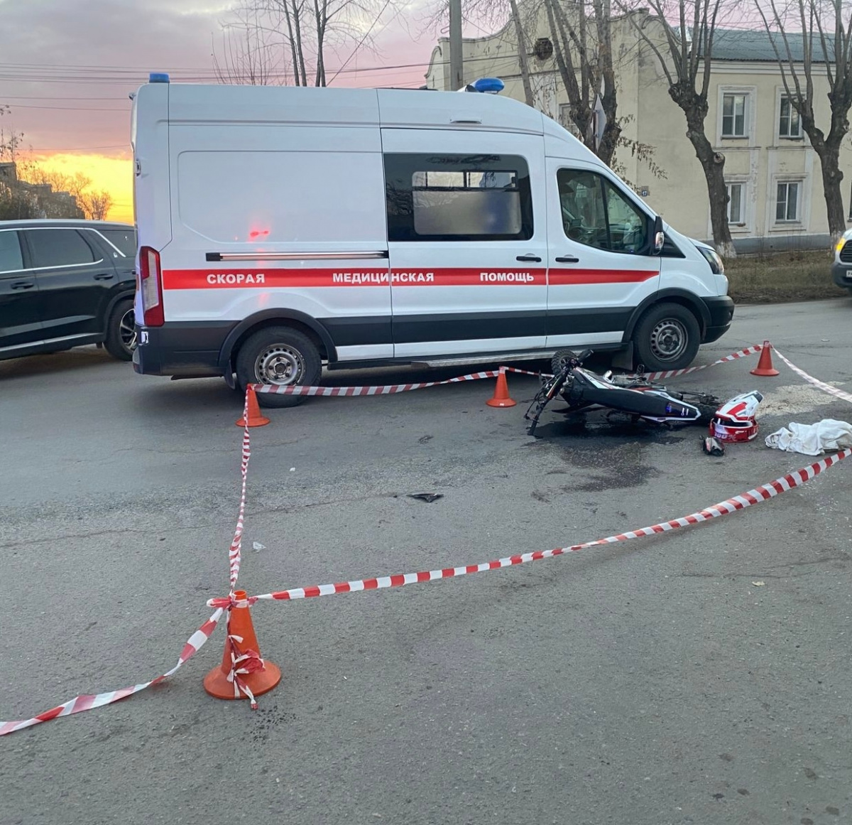 Подросток на питбайке заехал под Howo в Челябинской области*