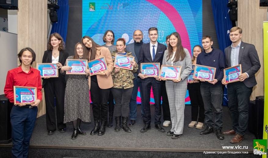 Итоги конкурса «Волонтер года-2022» подвели во Владивостоке