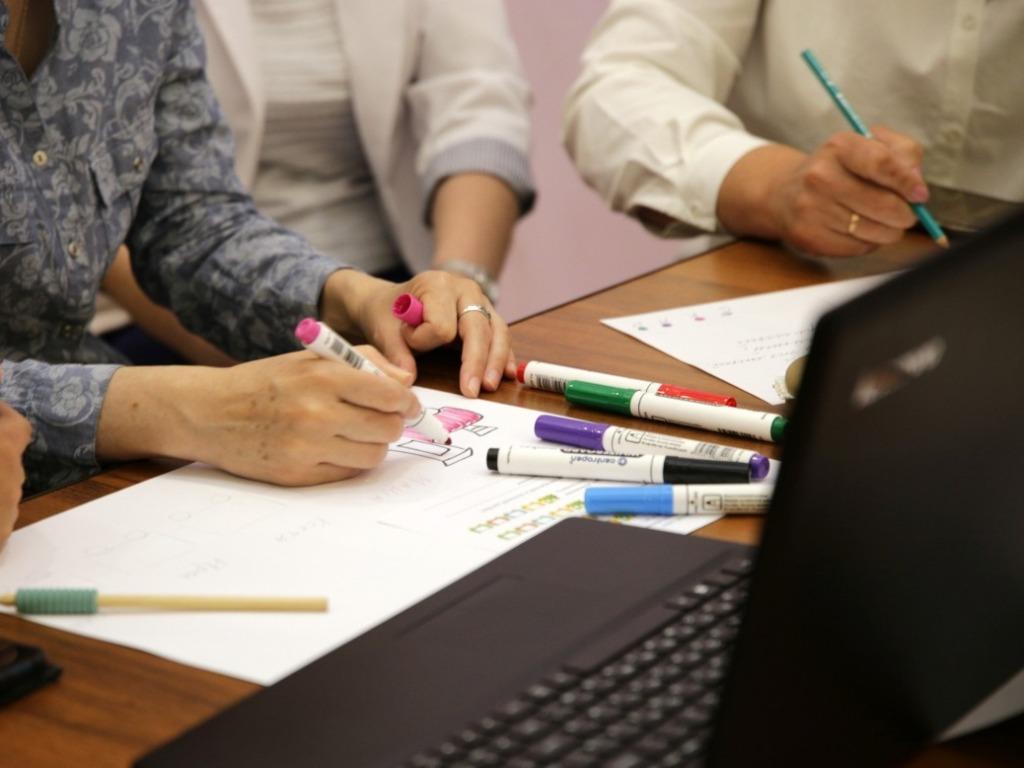 Педагоги в Иркутске. Компания «развитие образования». Pedagogik IMEDJ. Педагогическая миссия учителя.