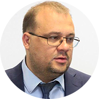 Отставки и назначения