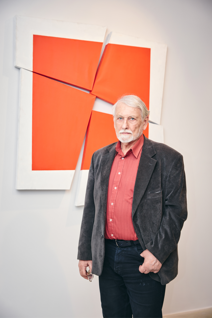 В галерее ГУМ-Red-Line открылась выставка Александра Юликова «Головы» (фото 17)