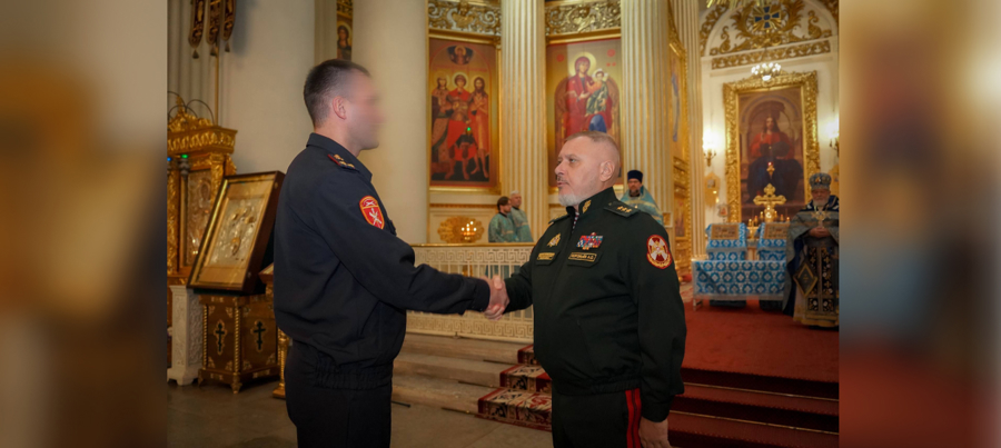 Замдиректора Росгвардии генерал-полковник Алексей Воробьев вручил государственные награды военнослужащим Северо-Западного округа Росгвардии, отличившимся в ходе СВО