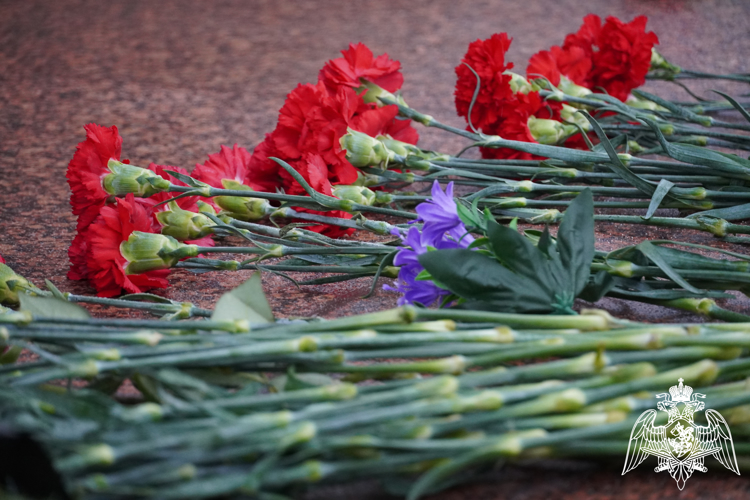 Росгвардейцы приняли участие в мероприятиях, посвящённых Дню Неизвестного Солдата, в Костроме