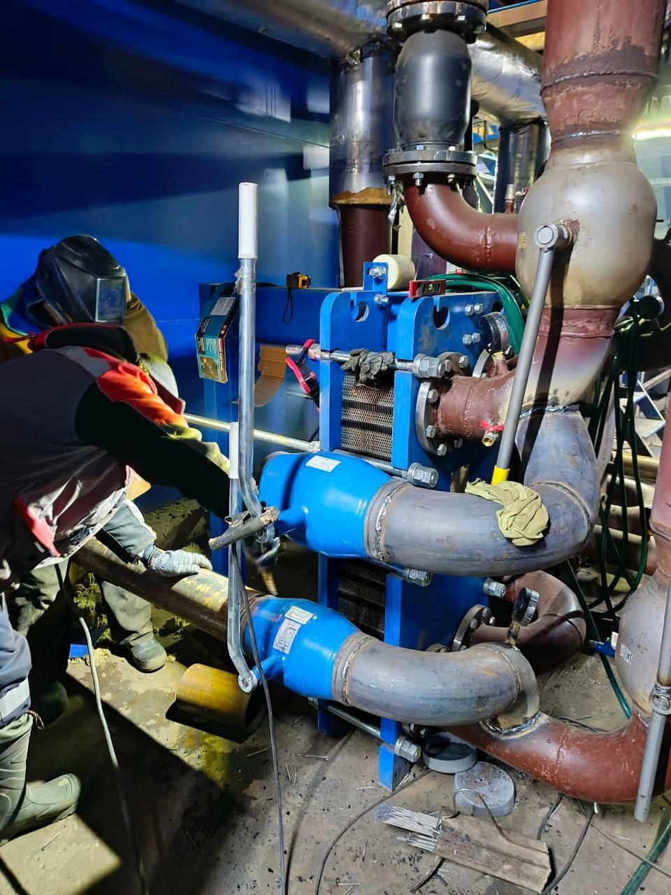 Монтаж мобильных котельных установок завершили в Заплюсье 