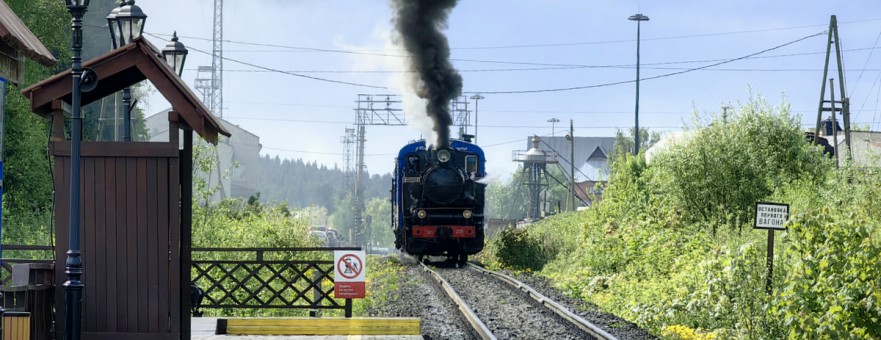 Ладожская нерпочка сортавала. Ретро поезд. Ретро поезд Карелия. Ретро поезд Сортавала. Сортавала Пристань поездов.