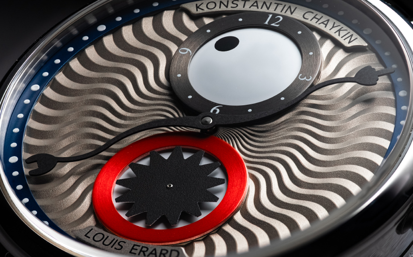 Новые «модели-монстры» из коллаборации Louis Erard & Konstantin Chaykin