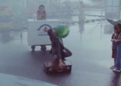 Зрители и критики неоднозначно восприняли драму Тодоровского, где Вилькина сыграла продавщицу мороженого 