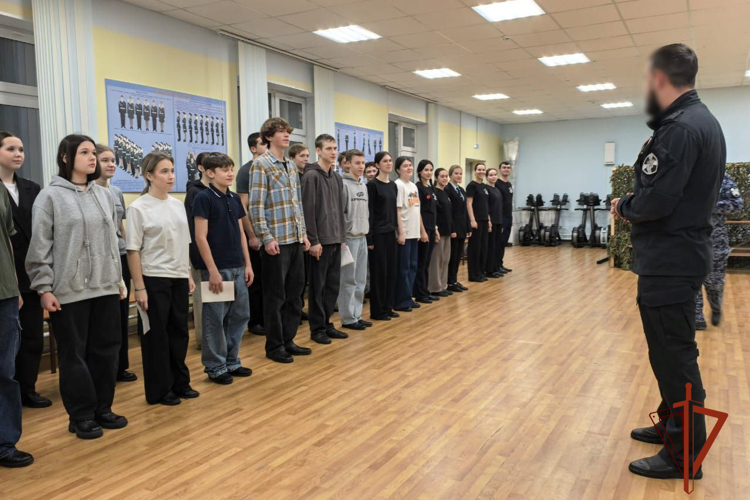 Росгвардия в Томской области чествует Героев Отечества