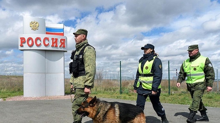 Страны Прибалтики выстроят линию обороны на восточной границе с Россией