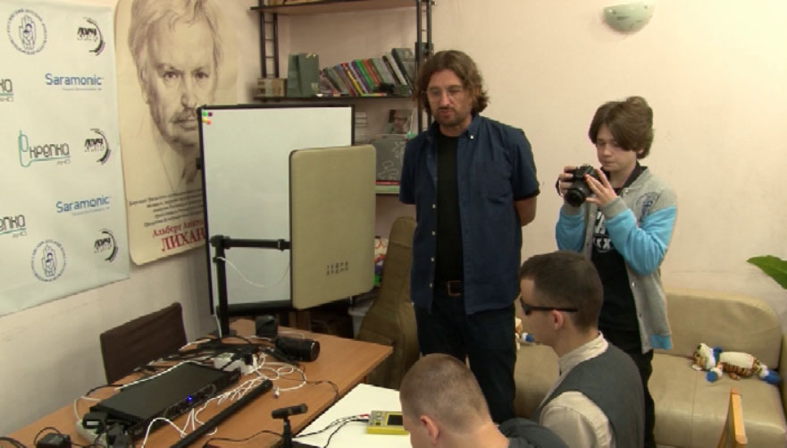 «Аудиокартину» создают участники инклюзивной лаборатории