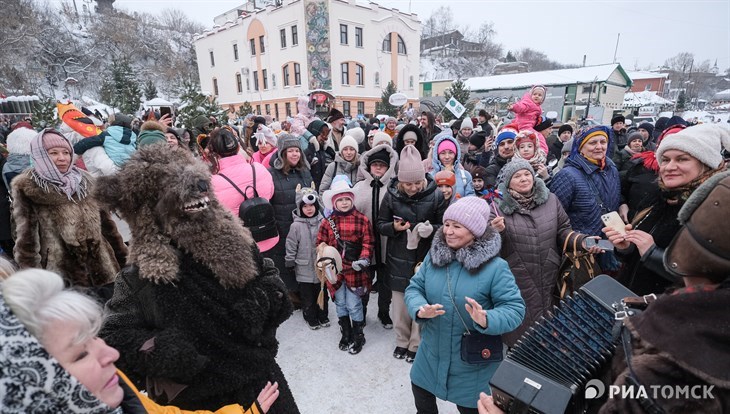 Томский музей запустил подкаст А не спеть ли нам колядку?