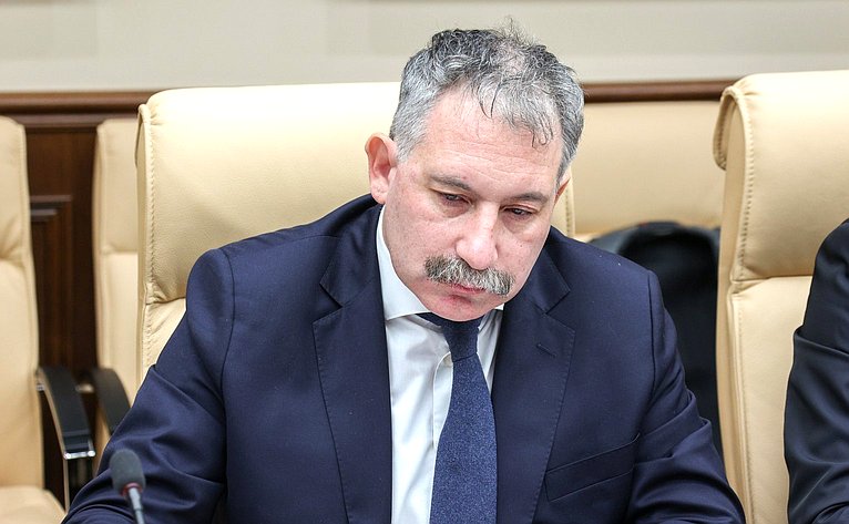 Совещание «Образовательный подход «Обучение служением»: проблемы и перспективы развития»