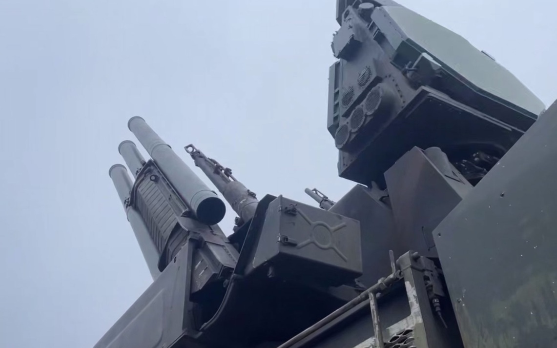 Средства ПВО сбили в ночь на вторник 27 украинских дронов над регионами России