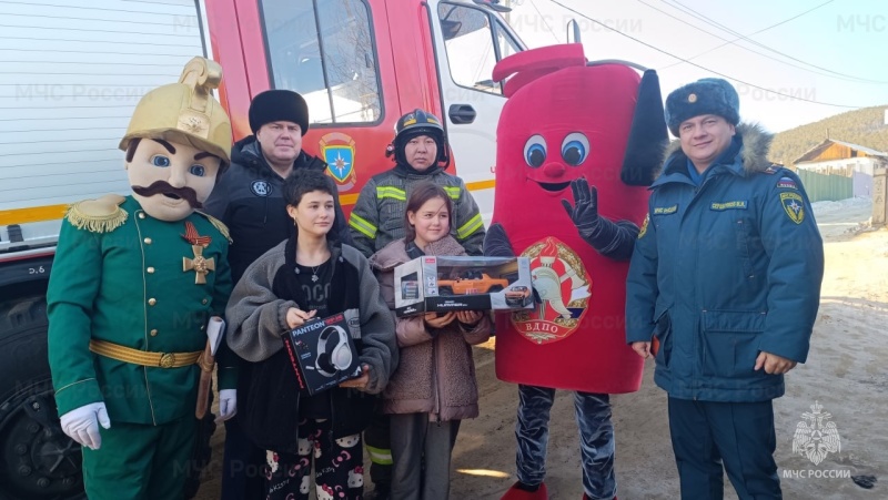 Забайкальские спасатели исполняют желания детей