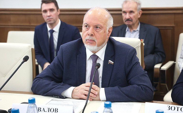 Совещание Комитета Совета Федерации по аграрно-продовольственной политике и природопользованию «О реализации Всероссийской программы «Деревья – памятники живой Природы»»