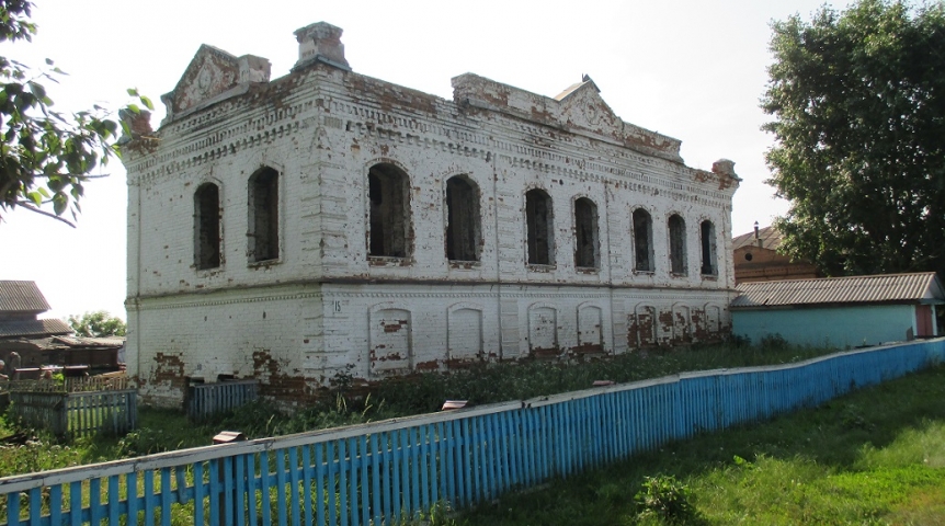В Омской области 150-летний дом хотят сдать в аренду на полвека