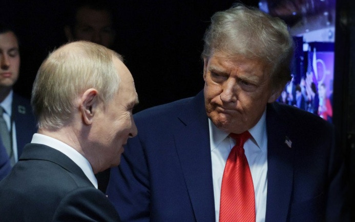 Идея о продлении перемирия и обмене идет в развитие разговора Путина и Трампа
