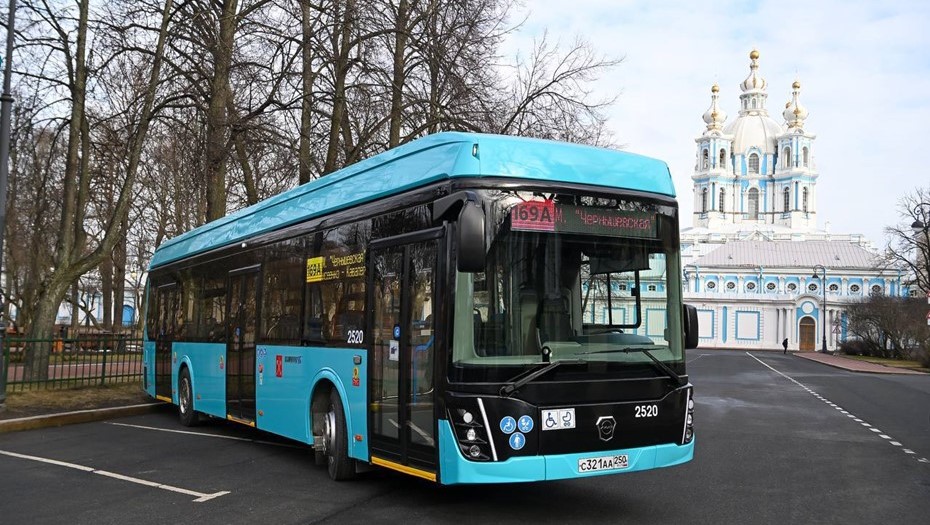 Электробус Лиаз-6274 в Петербурге