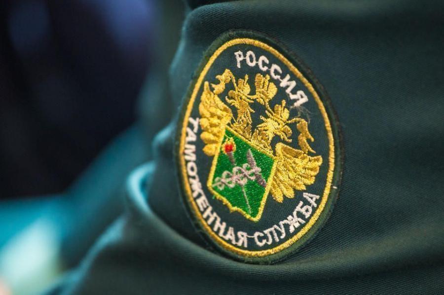 фото: CustomsOnline.ru | Высокопоставленный таможенник утратил доверие в связи с неслужебными отношениями