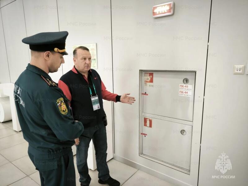 Более 500 сотрудников МЧС России обеспечили безопасность форума «Россия - Исламский мир: KazanForum»