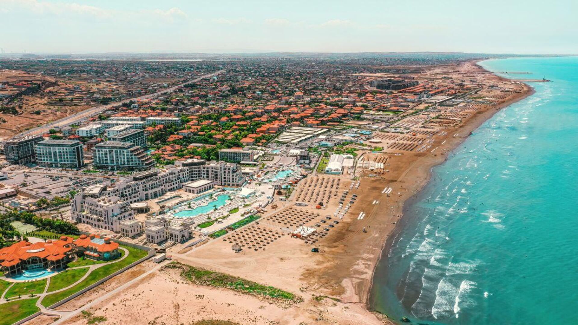  В Sea Breeze открывается цирк - Sputnik Азербайджан, 1920, 27.02.2025