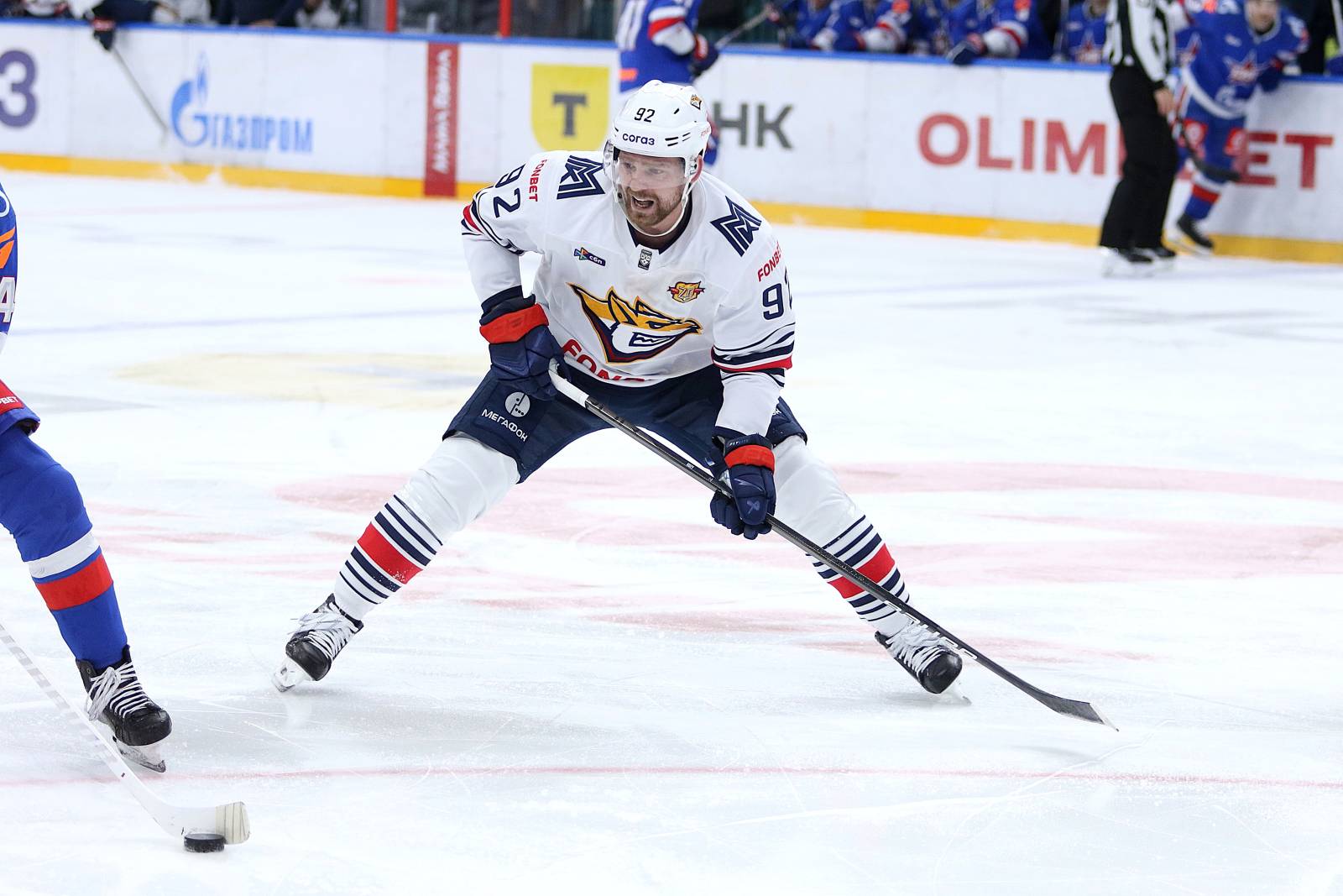 В «Металлурге» высказались о возможном расторжении контракта с Кузнецовым