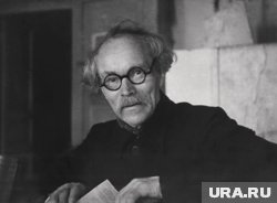 Владимир Бирюков собрал обширный краеведческий архив