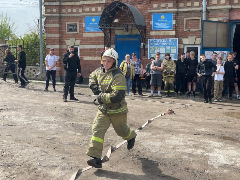В Советске прошли соревнования дружин юных пожарных