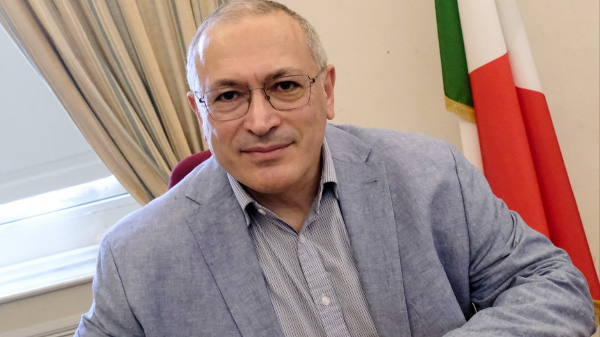 Какой статус имеет Михаил Ходорковский в РФ