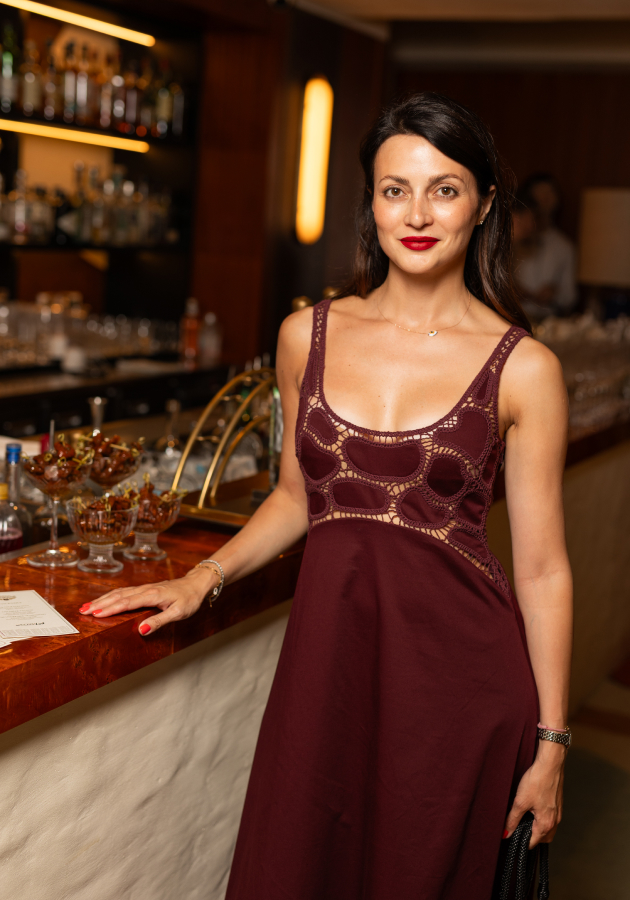 Марина Изилова 