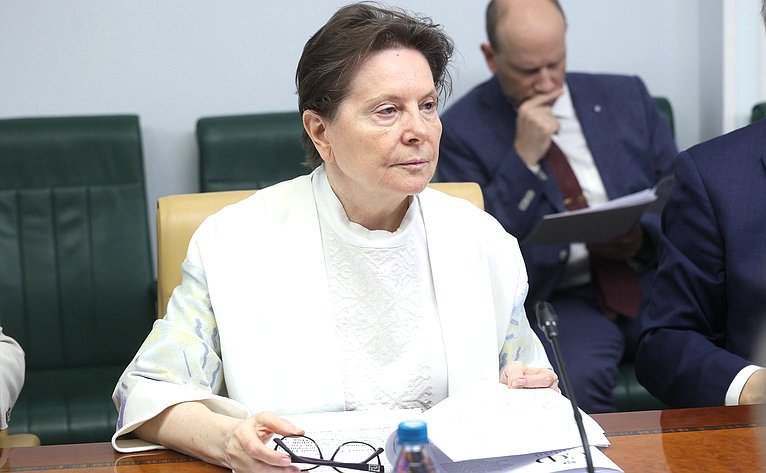 Наталья Комарова