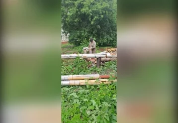 Фото: Топкинцы остались без горячей воды из-за повреждения сети в результате ДТП 1