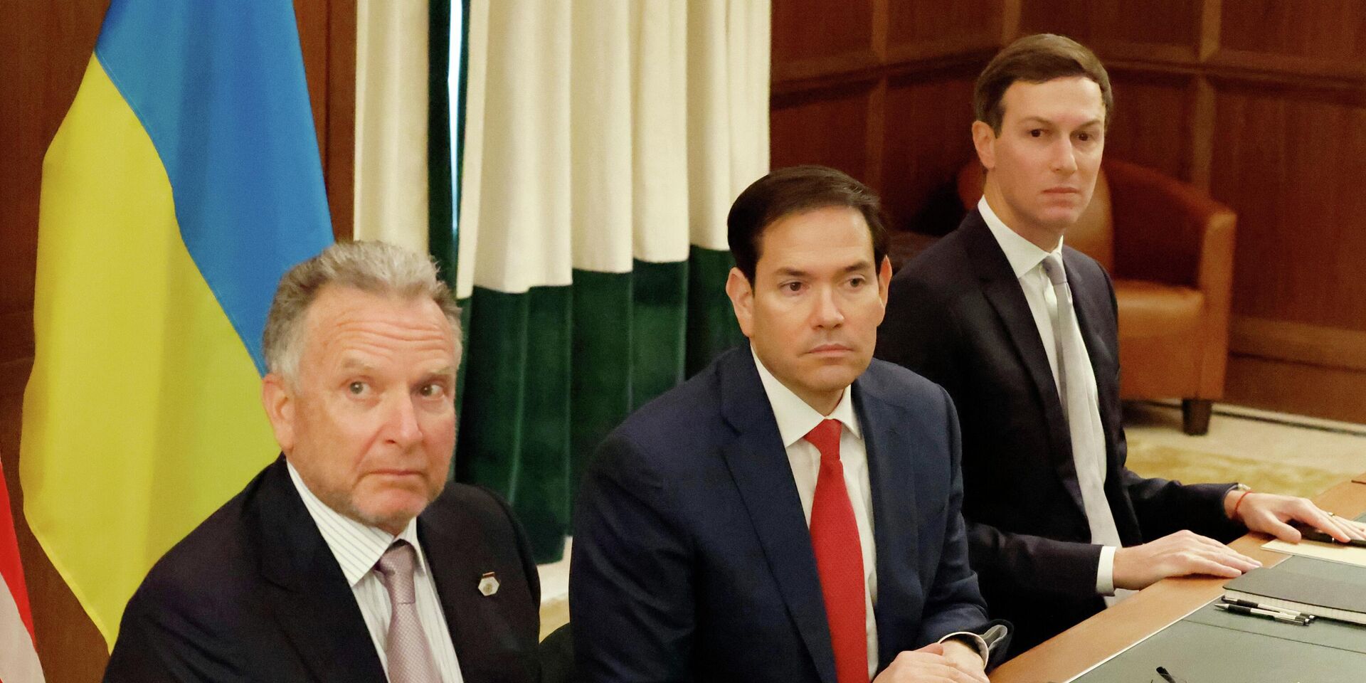 Стив Уиткофф, Марко Рубио и Джаред Кушнер на встрече с украинской делегацией. Архивное фото - ИноСМИ, 1920, 11.01.2026