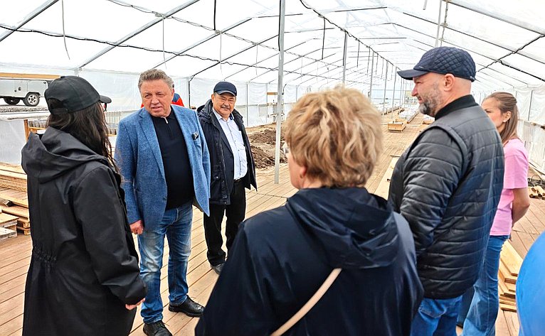 В ходе поездки сенаторы посетили объекты социального значения и сельского хозяйства