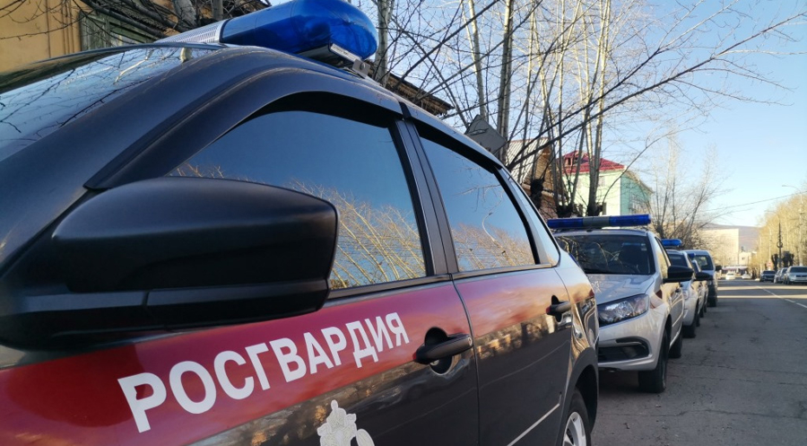 В Забайкальске сотрудники Росгвардии задержали мужчину, объявленного в розыск