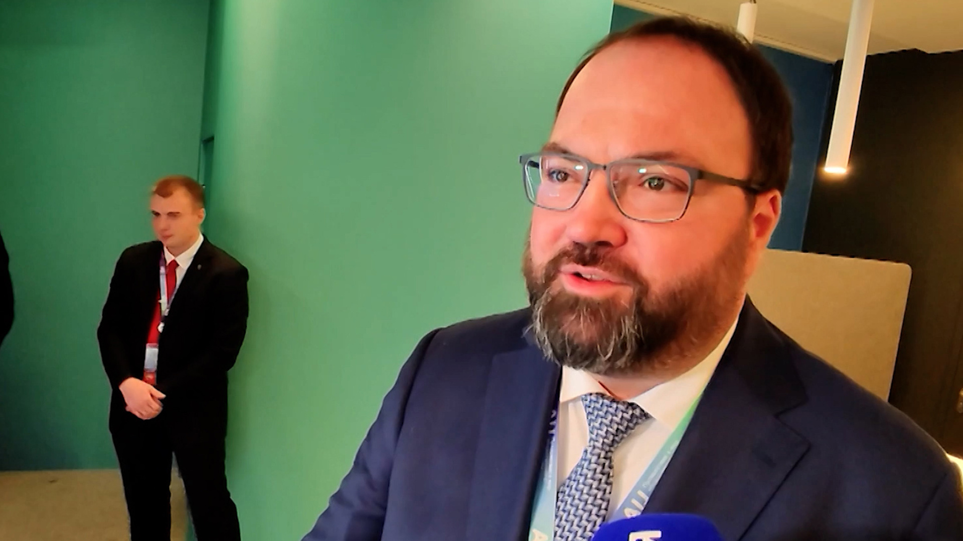 Глава Минцифры Шадаев: самое главное – не перерегулировать ИИ