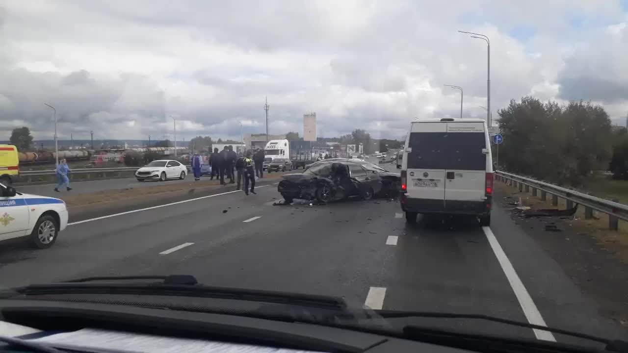 Дтп в набережных челнах 23. Авария 05. Дтп набережные челны за месяц. 01. 04.