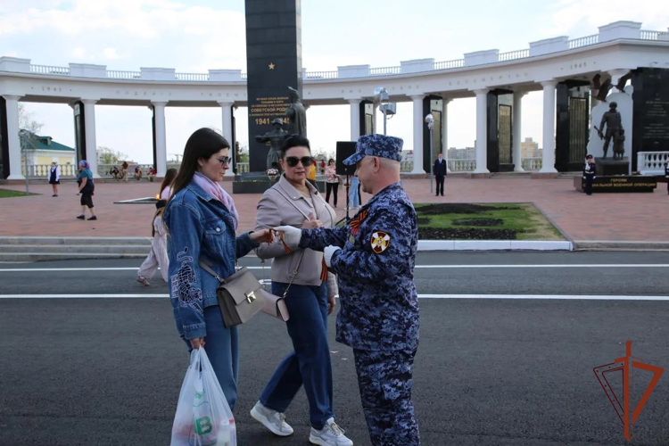 Росгвардейцы присоединились к всероссийской акции «Георгиевская ленточка» в Саранске (видео)